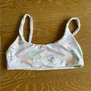 Skatie Mya top in Mariposa. Medium